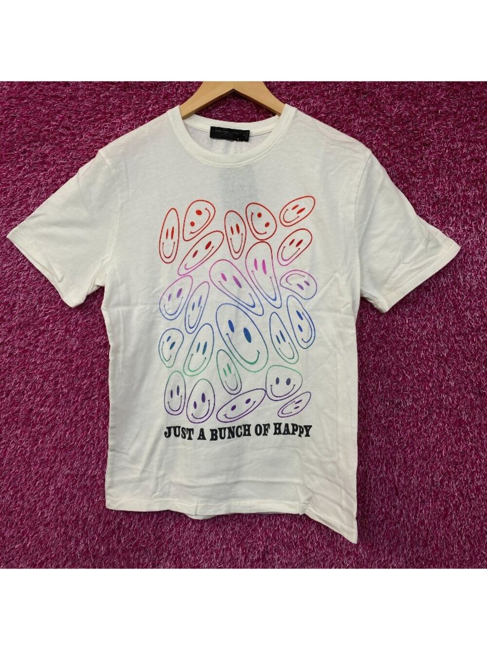 Junk Food Just a Bunch of Happy Smiley Face Graphic T-Shirt Small